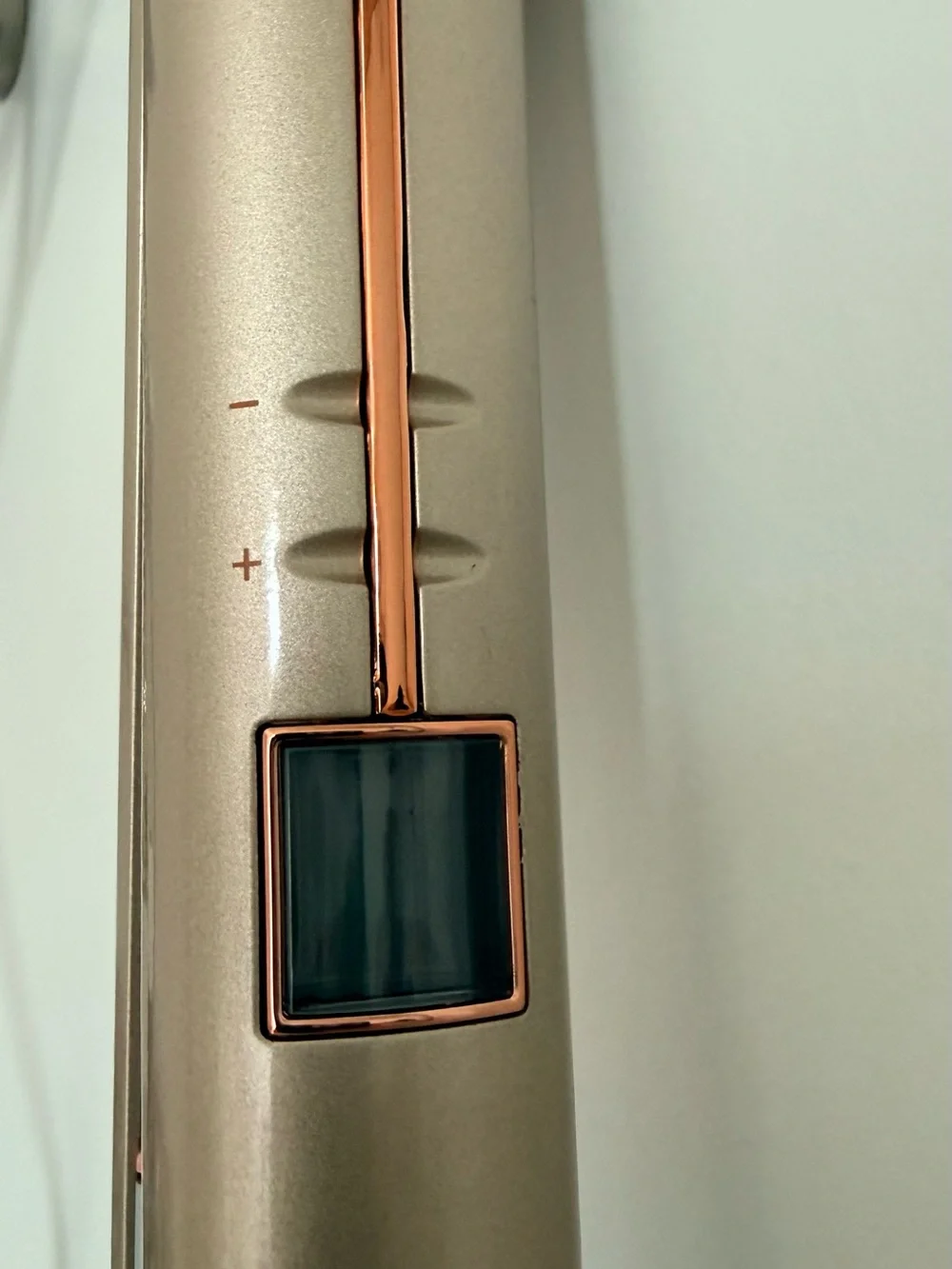 InfinitiPRO by Conair Frizz Free 1